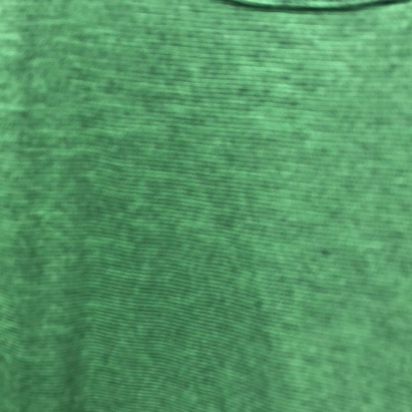 LuLaRoe Classic Tee - Picture 4 of 6